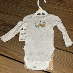 Carter's Light Gray Long Sleeve Onesie with Animal Design
